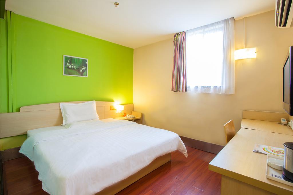 7Days Inn Xi'An Xiying Road Room photo